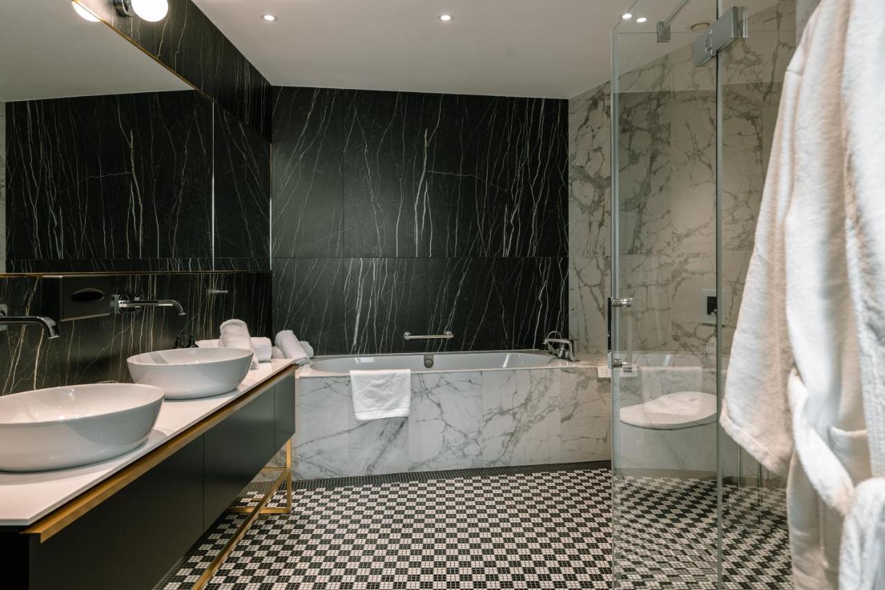 Hotel Ferreus Modern Art Deco Krakow Exterior photo Bathroom